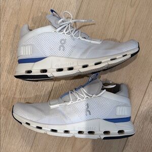 On Running Cloudnova Sneakers | Women’s 10 / Men’s 8.5